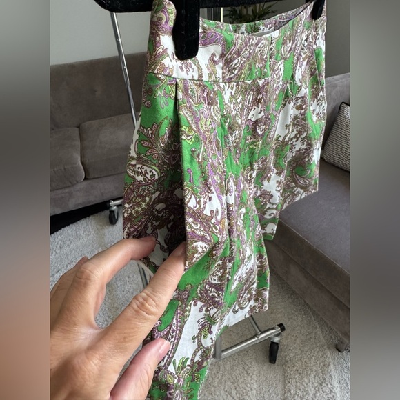 L'AGENCE Vittoria Green Paisley High Waisted Shorts Size 4 - Picture 10 of 14
